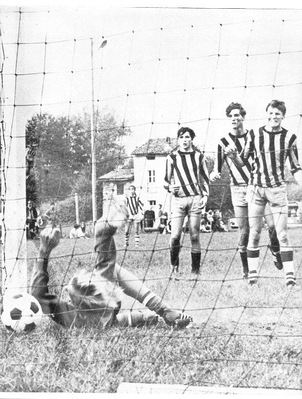 Villa Saint Jean International School  1970 Yearbook Le Chamois Sports p80